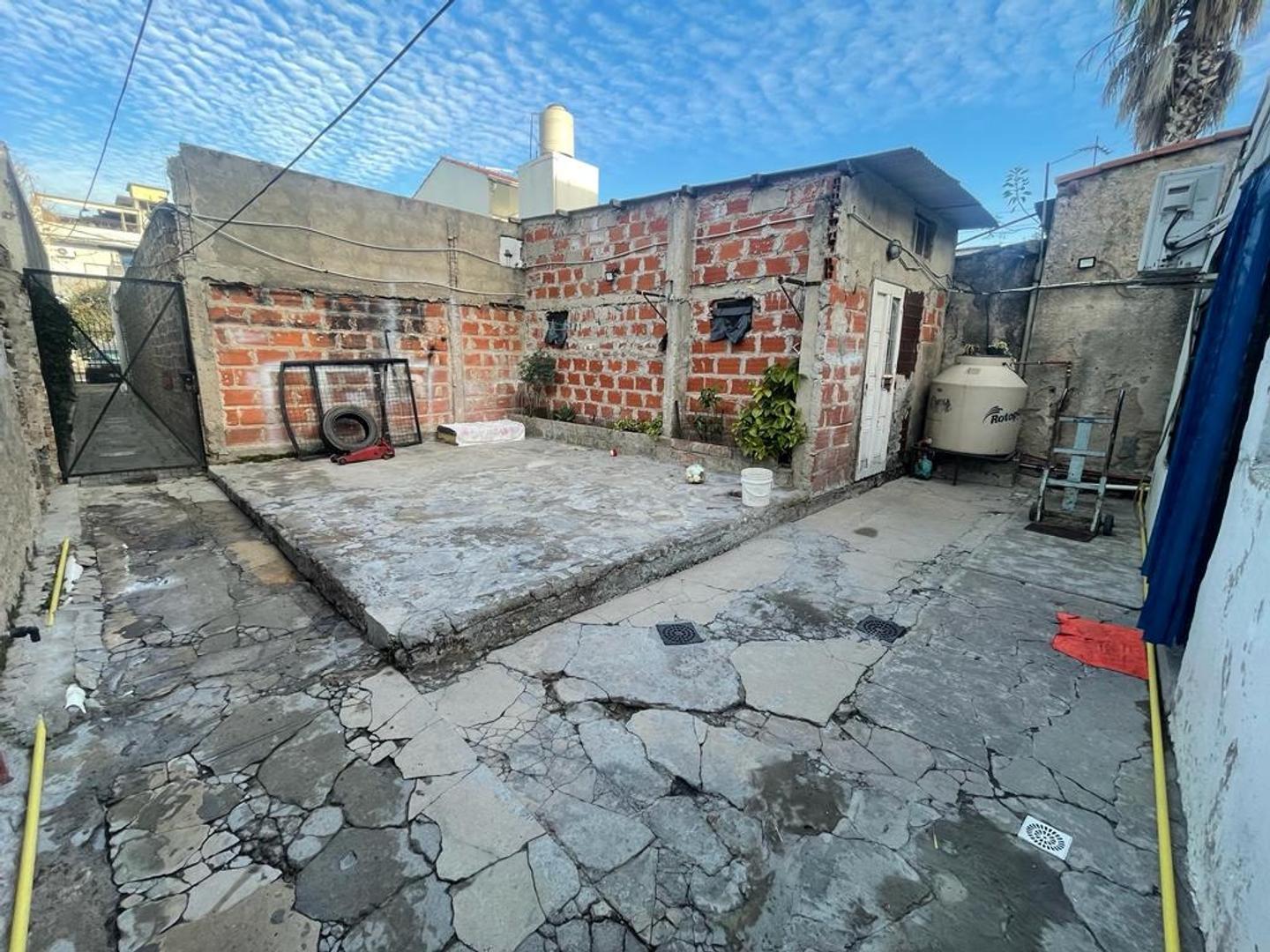 Depto Tipo Casa en Venta de 3 ambientes