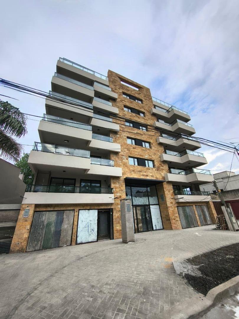 Departamento monambiente en alquiler - Ituzaingó Norte