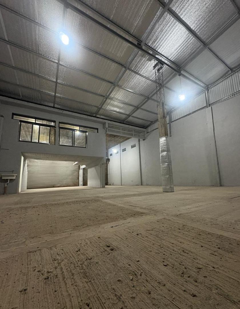 GALPÓN EN ALQUILER- MERLO