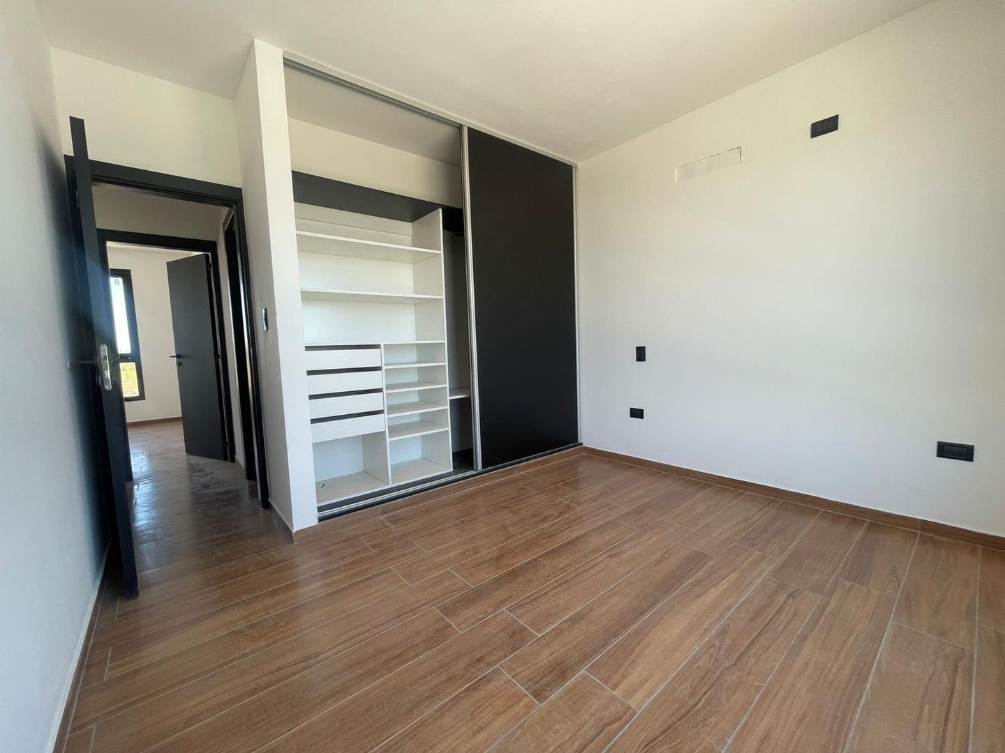 Duplex a la venta a estrenar  Rincones de Manantiales 