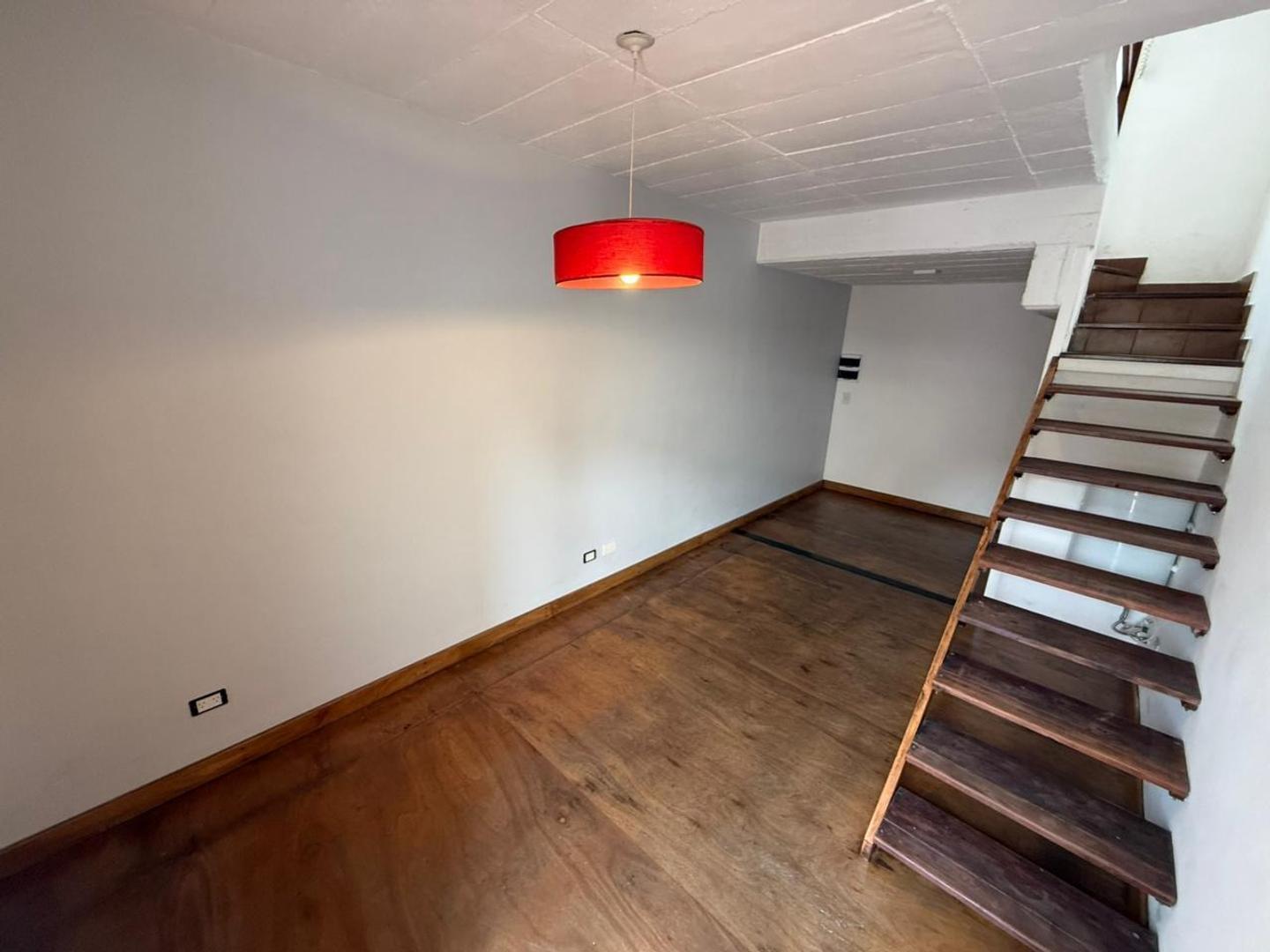 Casa en Alquiler en Ramos Mejia Sur, $ 500.000