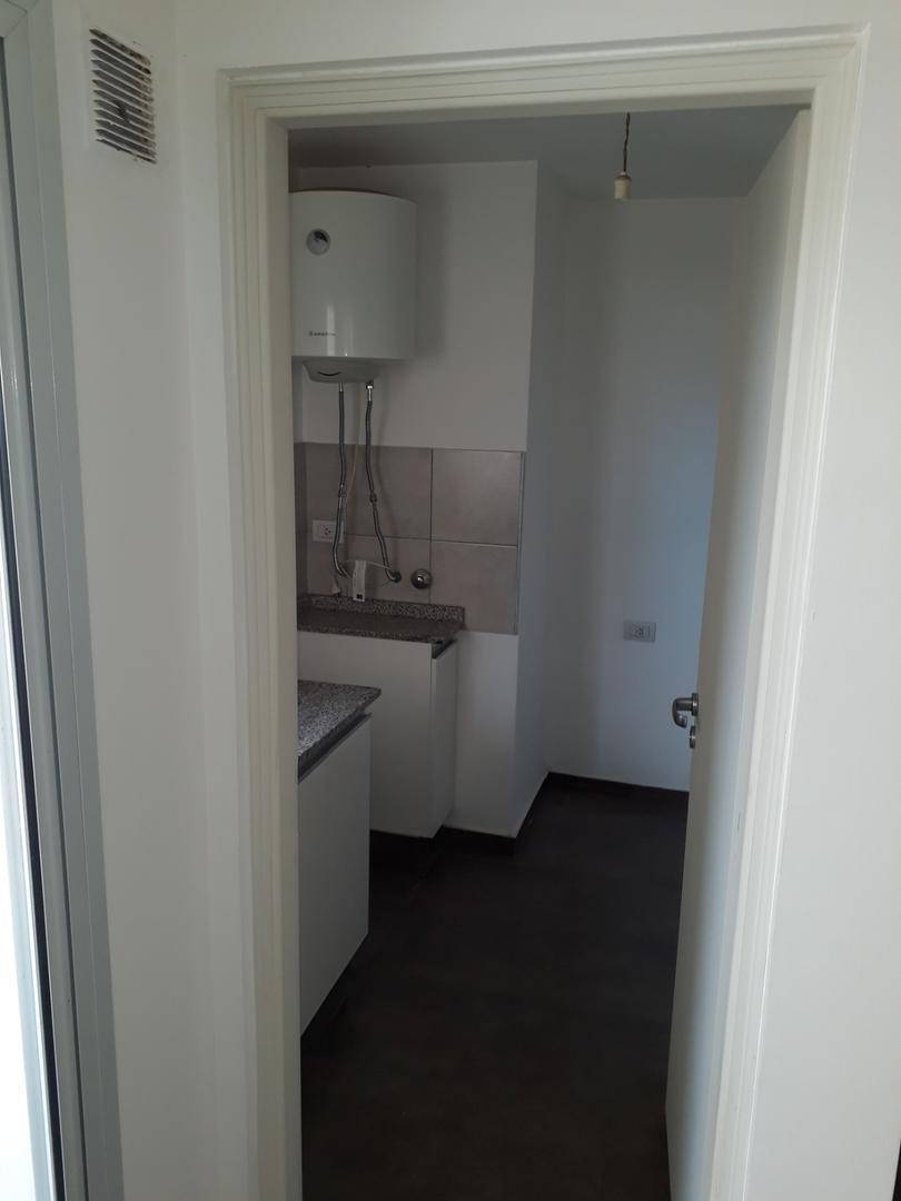 Departamento en Venta en Alto Alberdi, USD 35.000