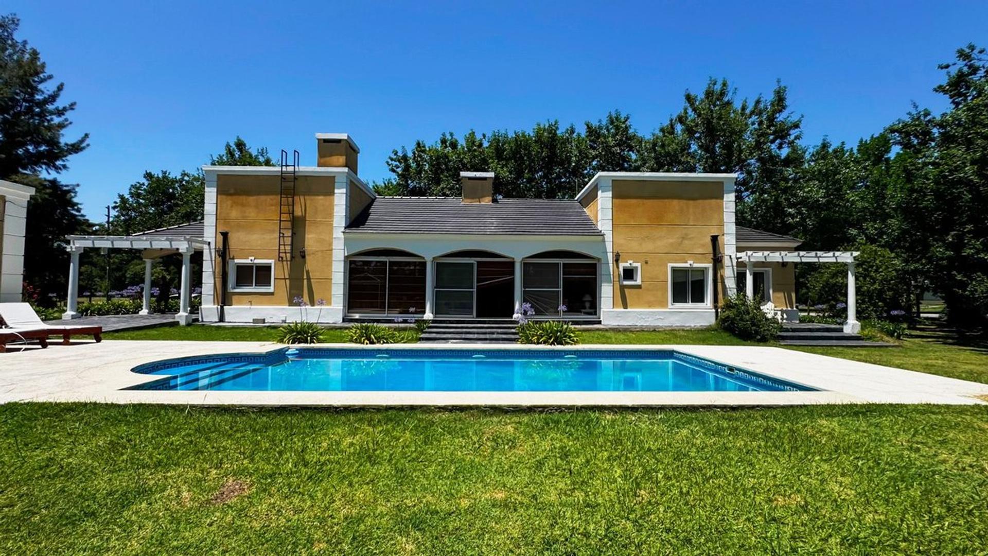 Casa en Venta de 4 dormitorios