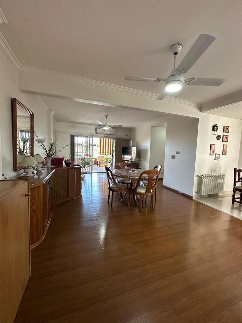 Departamento 4 ambientes en venta