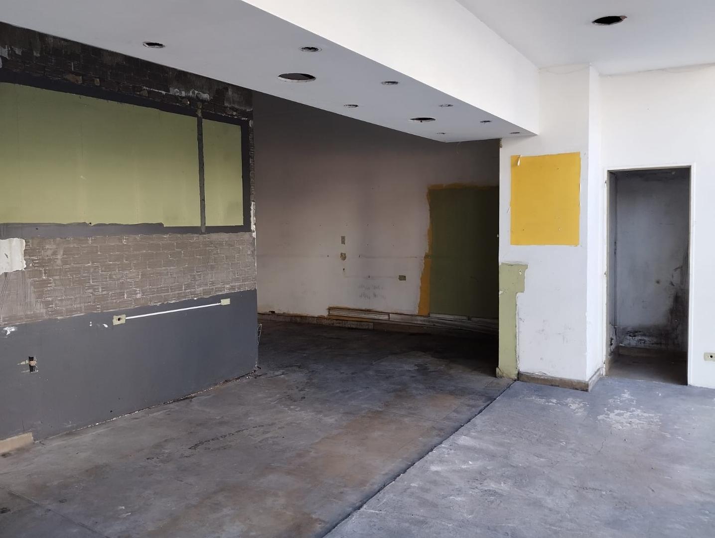 Local en Venta en Villa Ballester, USD 110.000