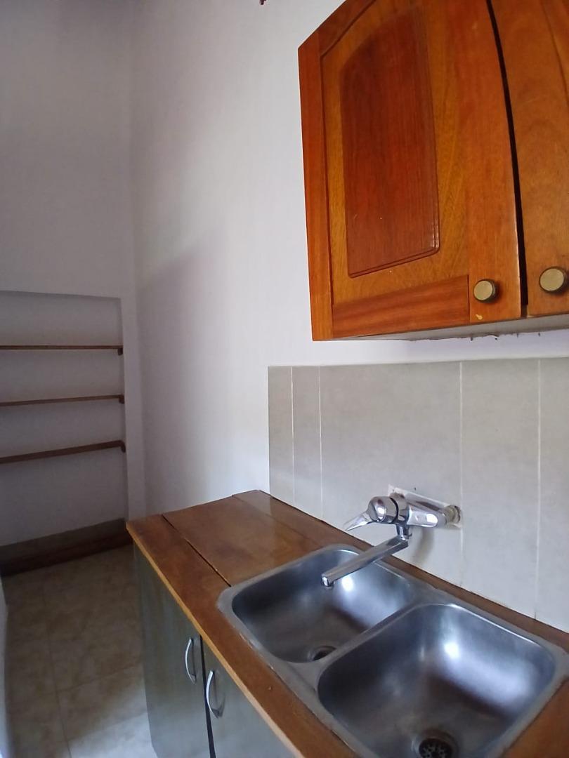 Depto Tipo Casa en Alquiler al Este