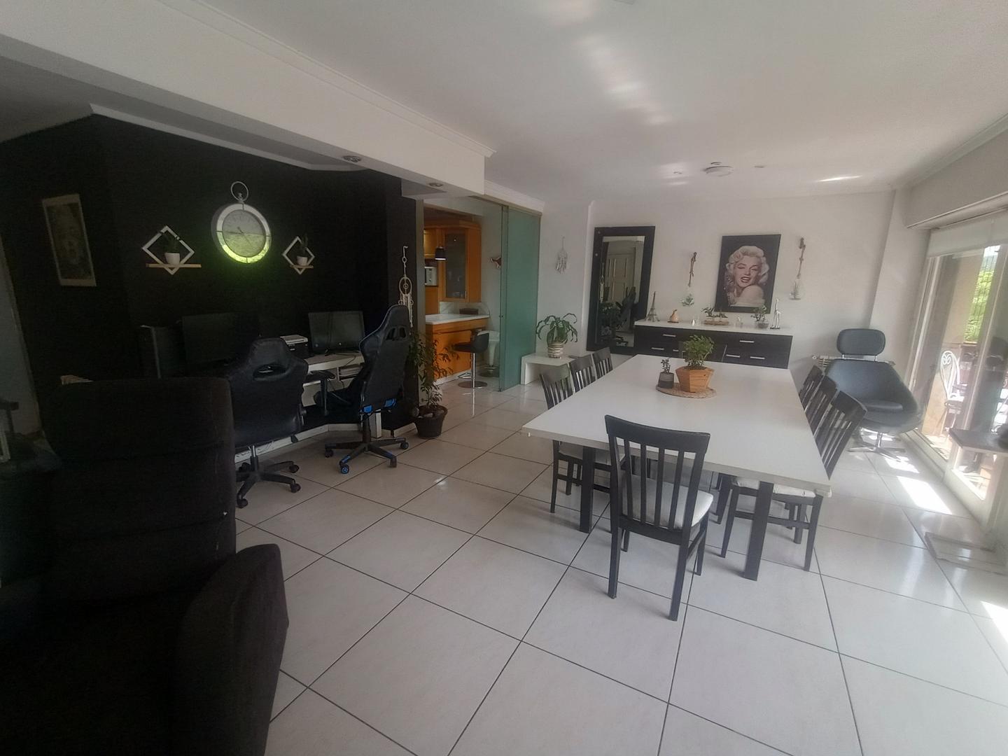 Departamento en Venta de 5 ambientes