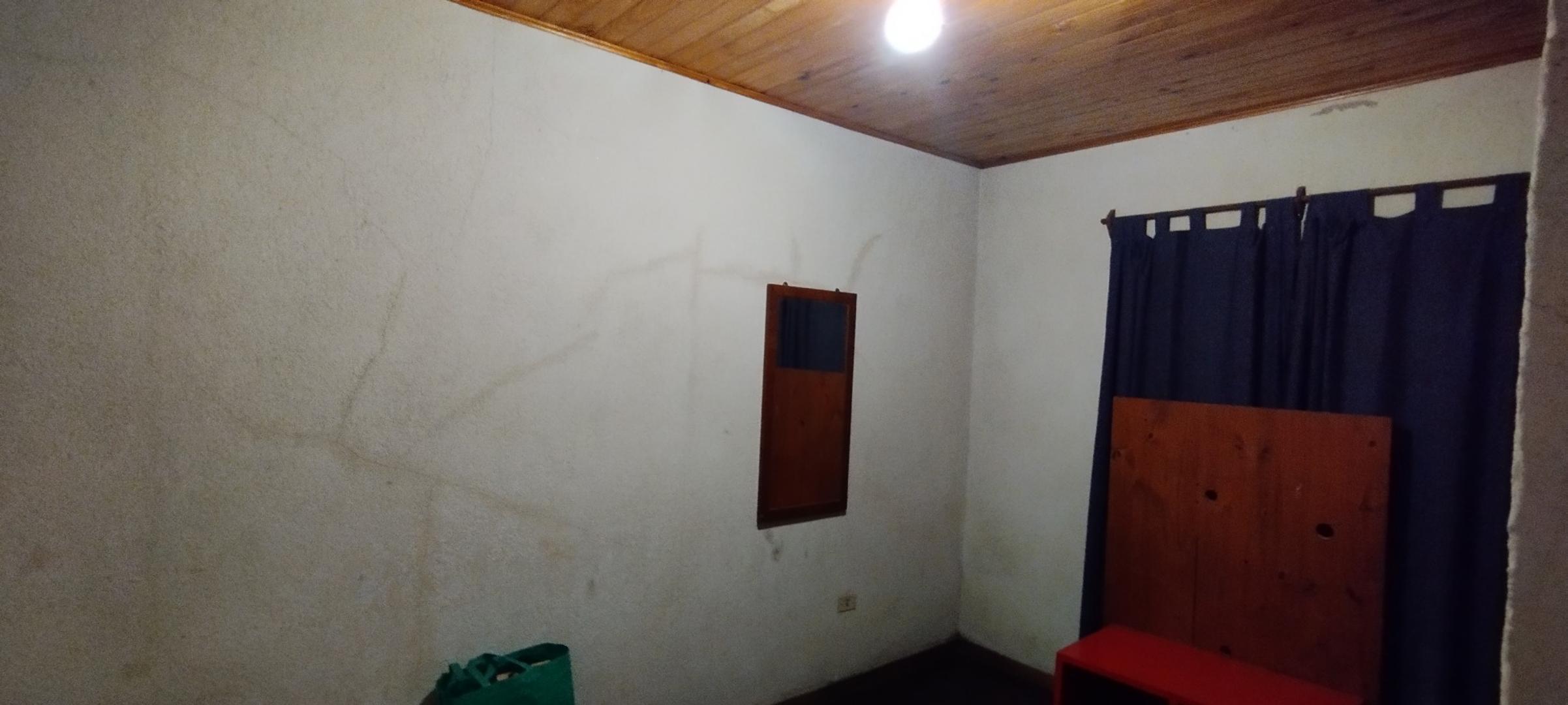 Casa 3 ambientes con 1 baño