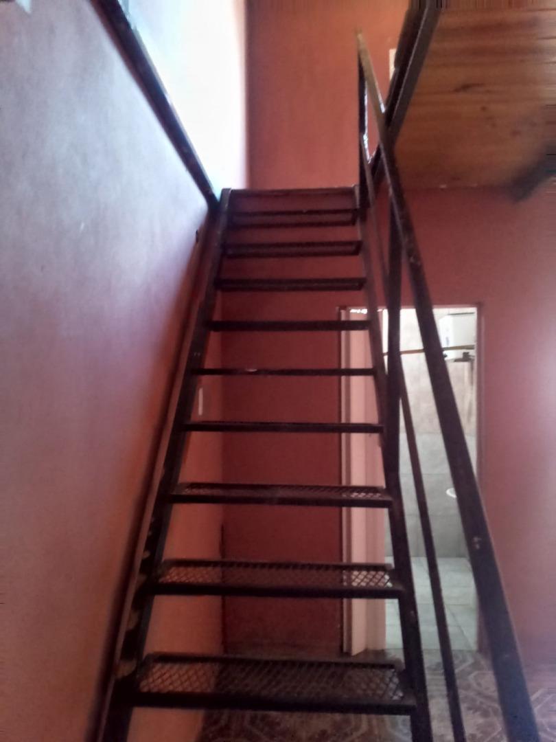 Casa en Venta con 3 cocheras