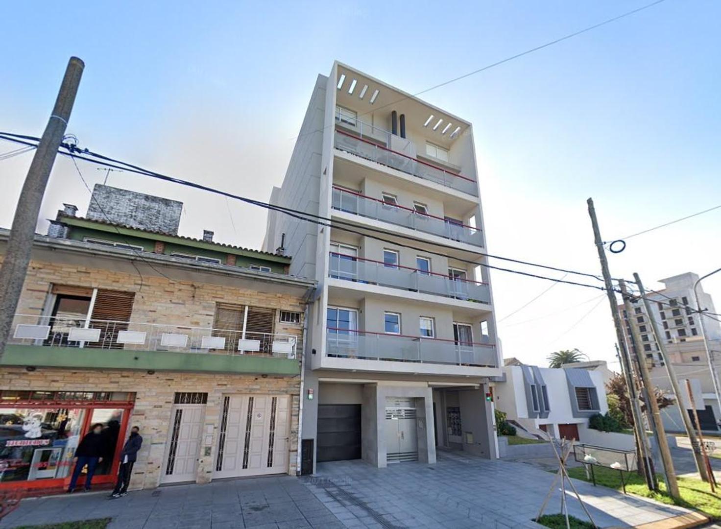 Dpto / Oficina 2 Amb. 43 m²  3er Piso al Frente - S.Justo (Ctro)