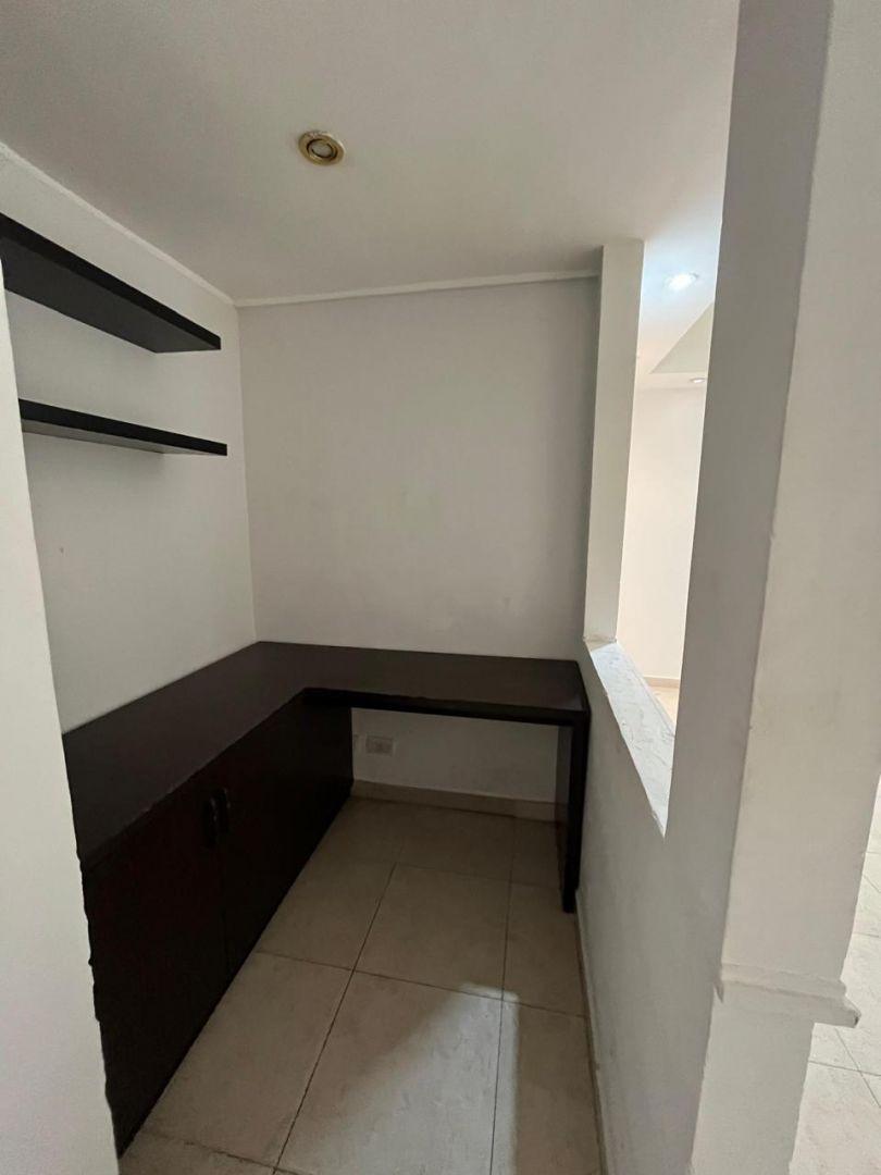 Alquiler departamento tres ambientes apto profesional  Recoleta