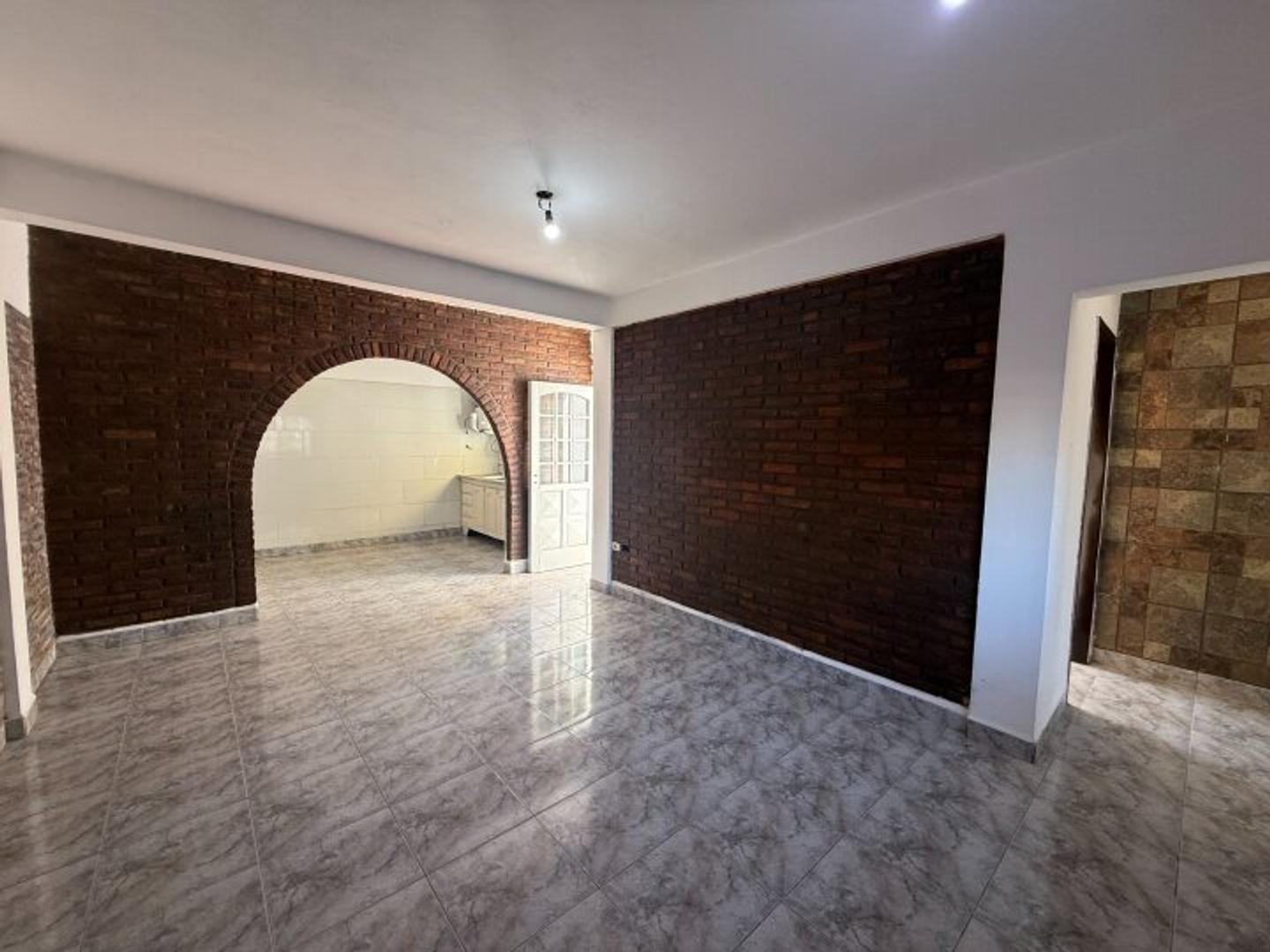 VENTA PH 3 amb PB - c/patio - Gral Pacheco
