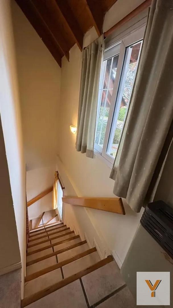 Casa 3 ambientes con 2 baños