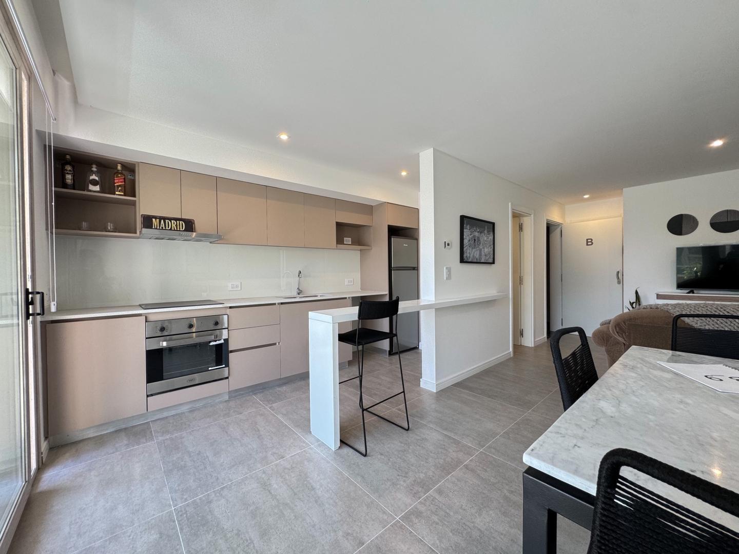 SEMIPISO 2 AMBIENTES A ESTRENAR