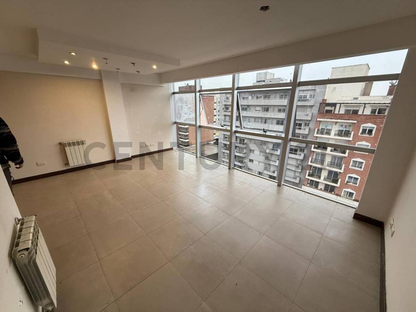 Departamento en Alquiler en Castelar Norte, $ 480.000