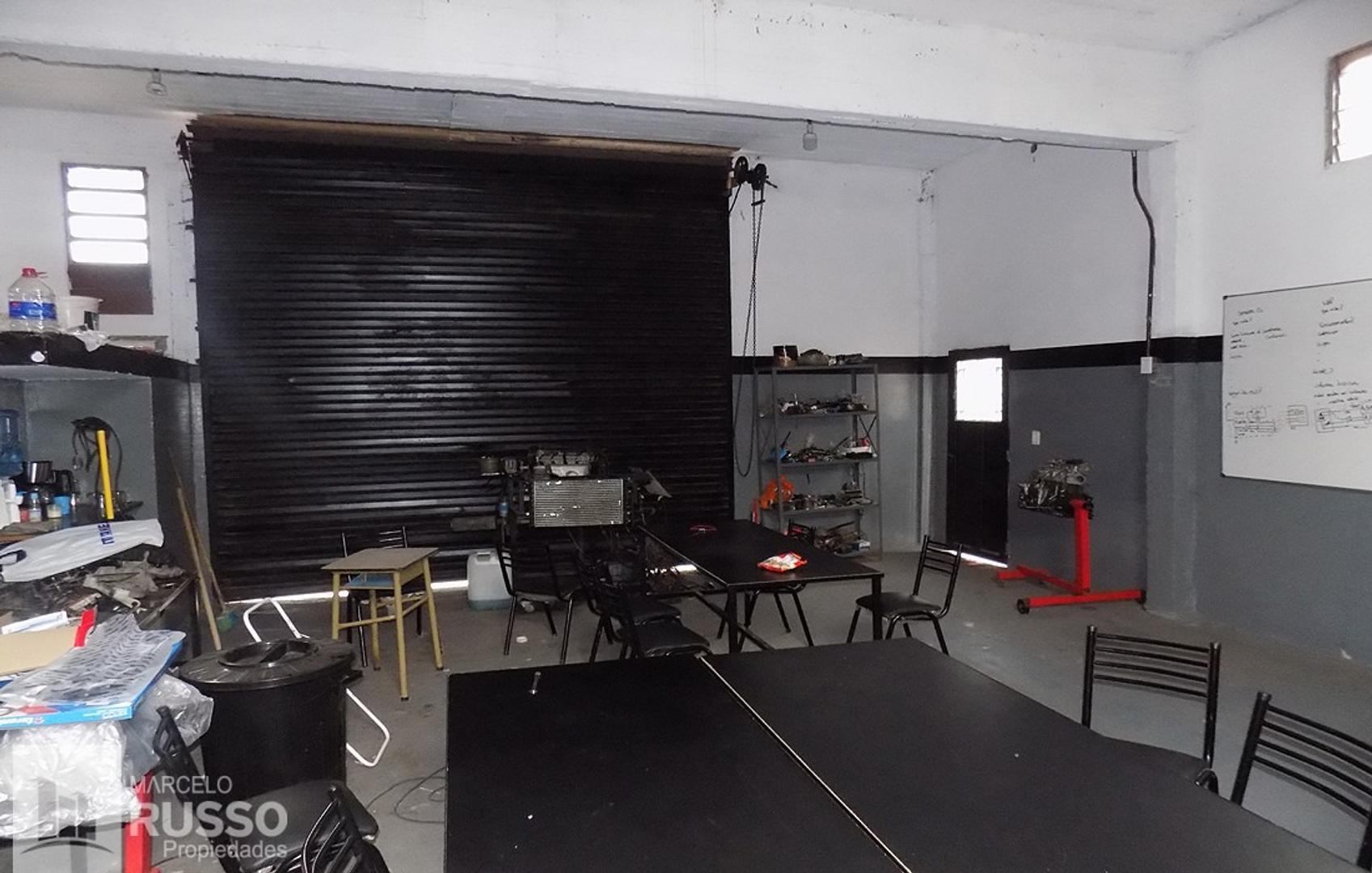 Avenida General Pedro Díaz 3055