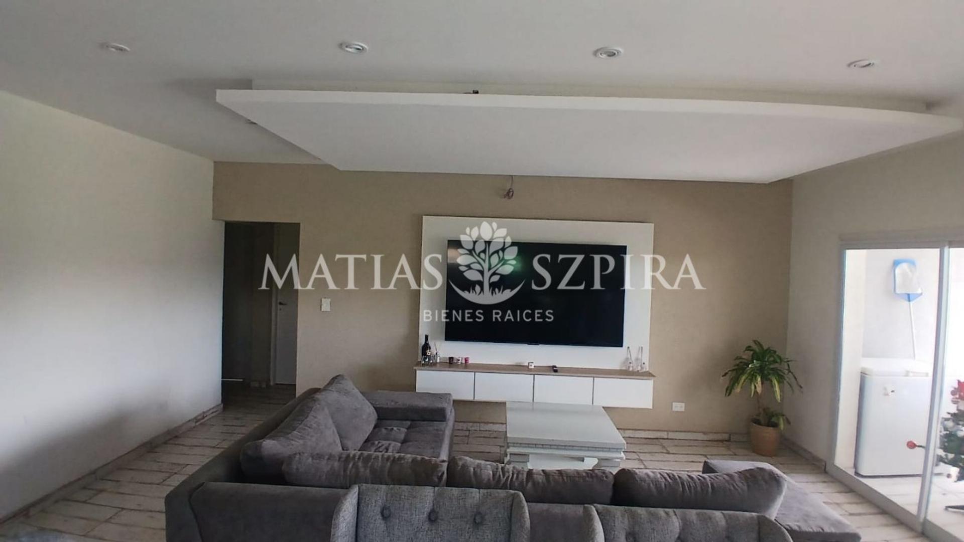 Casa en Alquiler 1 año