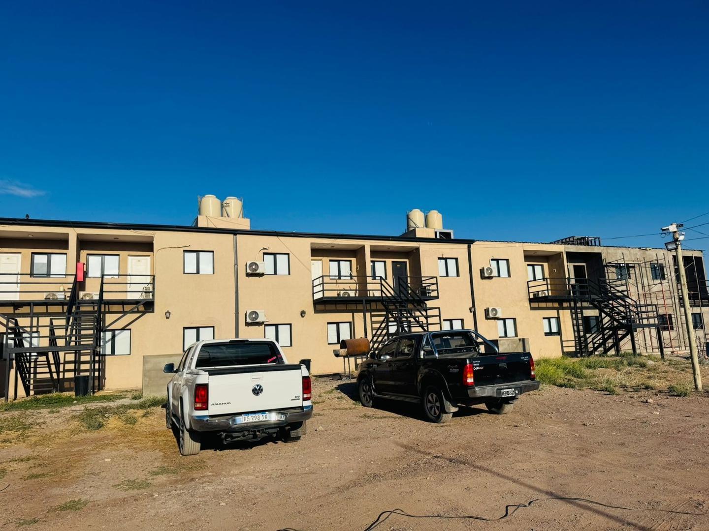 Inmobiliaria de la via ALQUILA COMPLEJO INNOVA  PETROLEUM