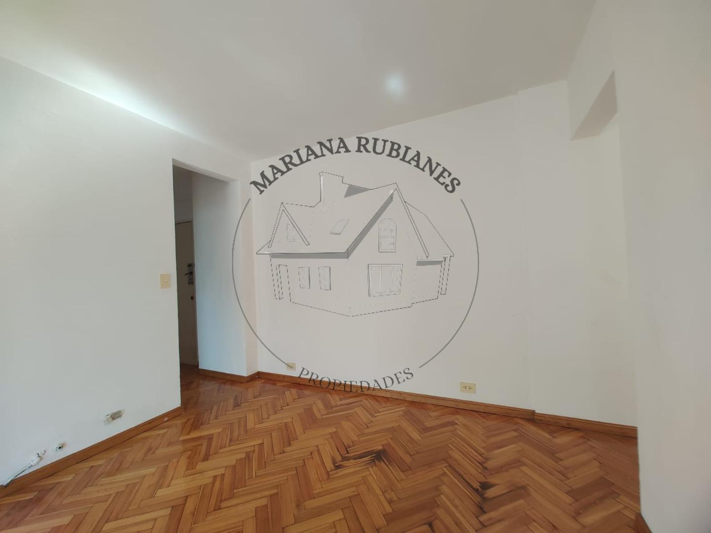 Departamento en Venta en Olivos Vias/Rio, USD 160.000