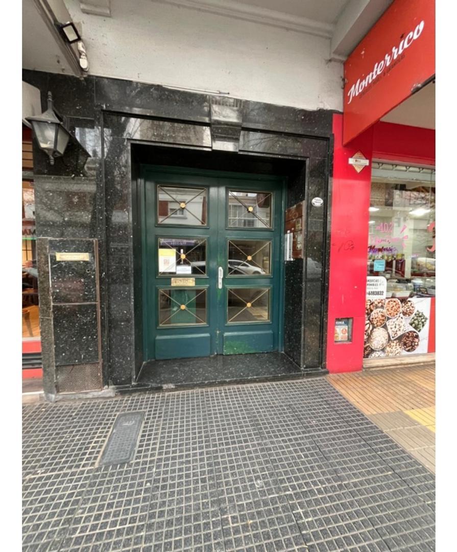 Rivadavia 3200, Piso 2