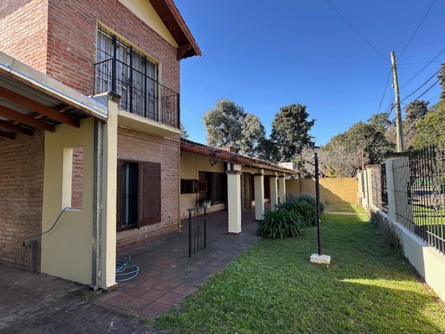 Casa en Venta en Don Torcuato, USD 310.000