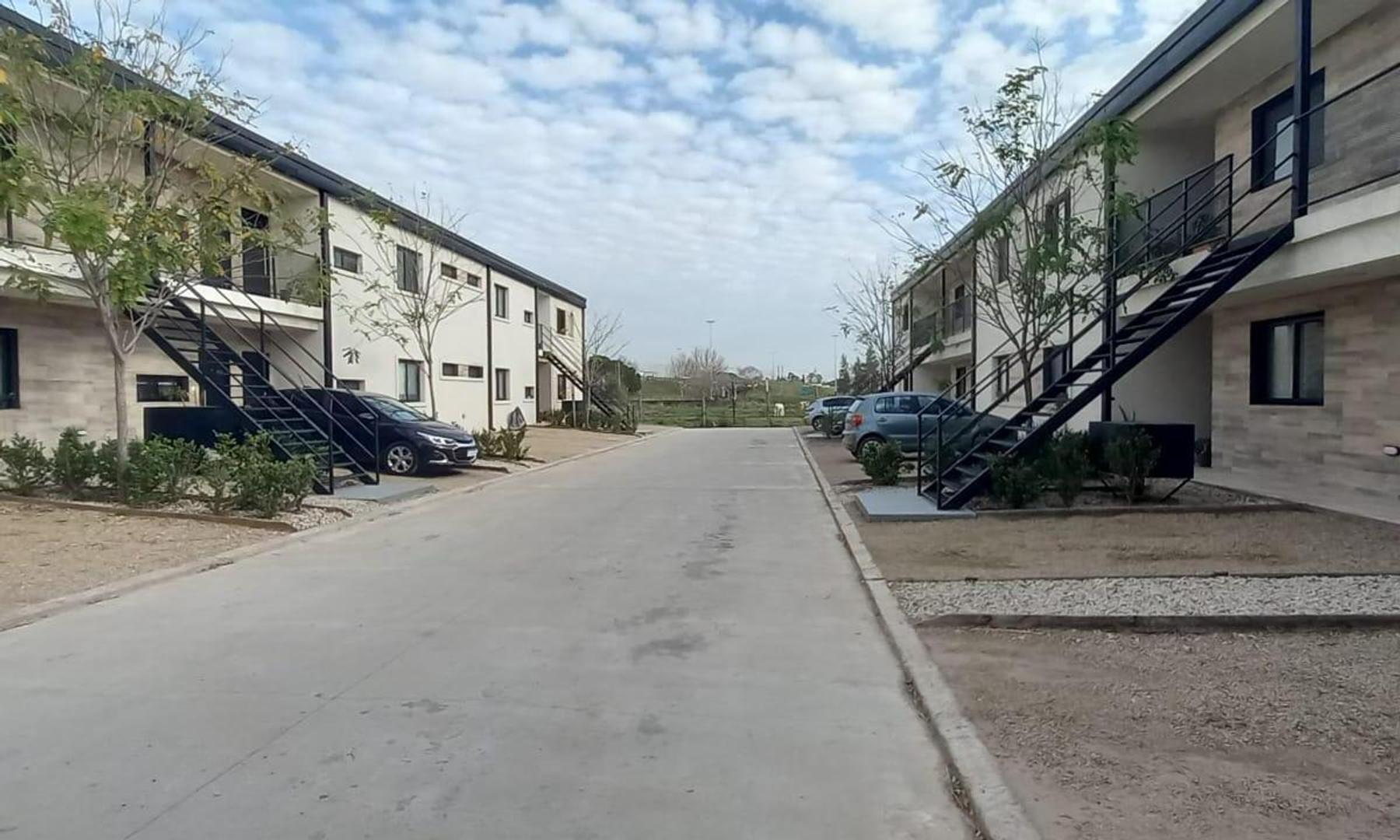 Cochera en  venta en cañada village II