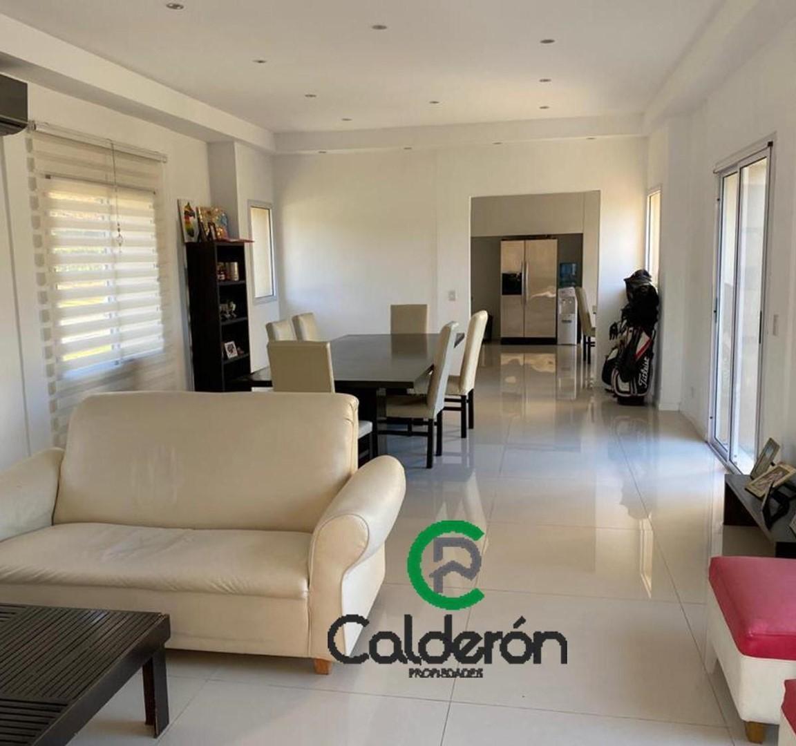 Casa en Venta en Santa Ana, USD 370.000