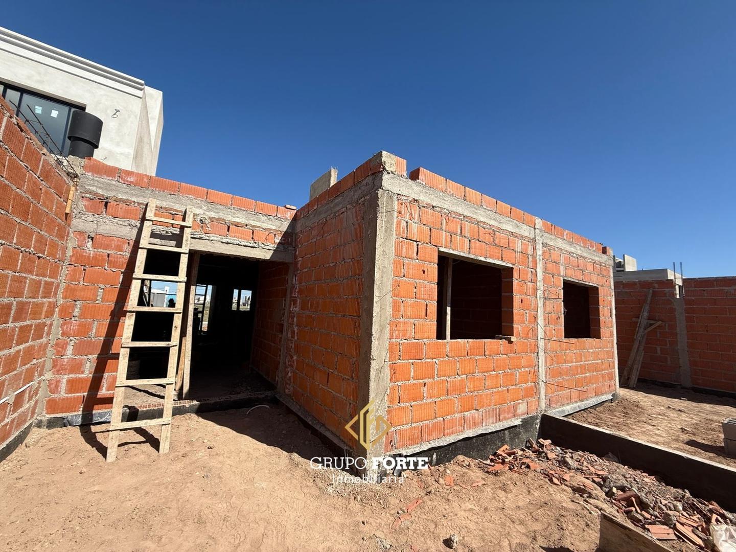 Depto Tipo Casa en Venta de 3 ambientes