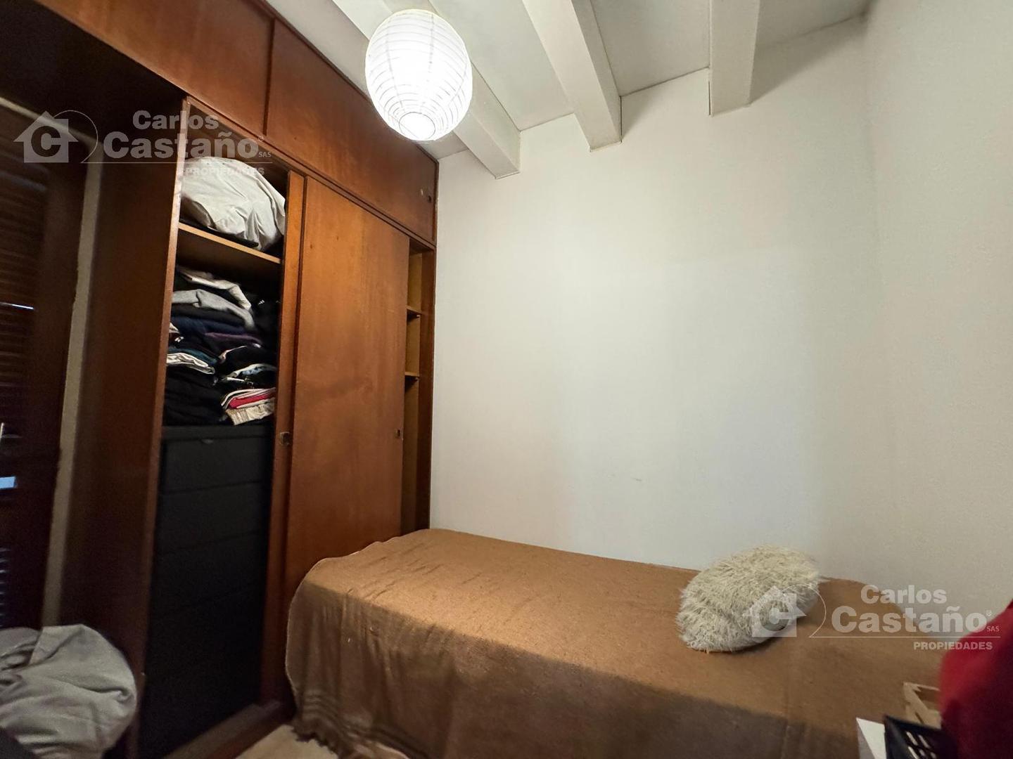 Depto. 4 Amb. con 2 Baños, 2 Patios, Quincho con Parrilla