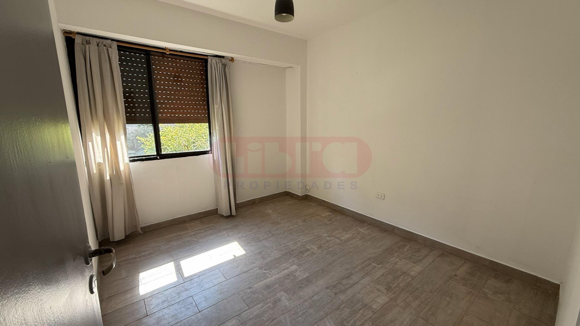 Departamento en Alquiler en Martinez, $ 875.000