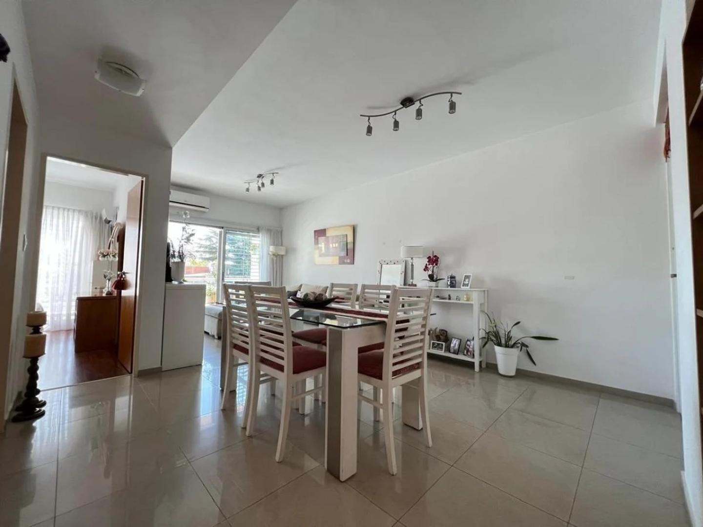 Departamento en Venta en Bernal Oeste, USD 75.000