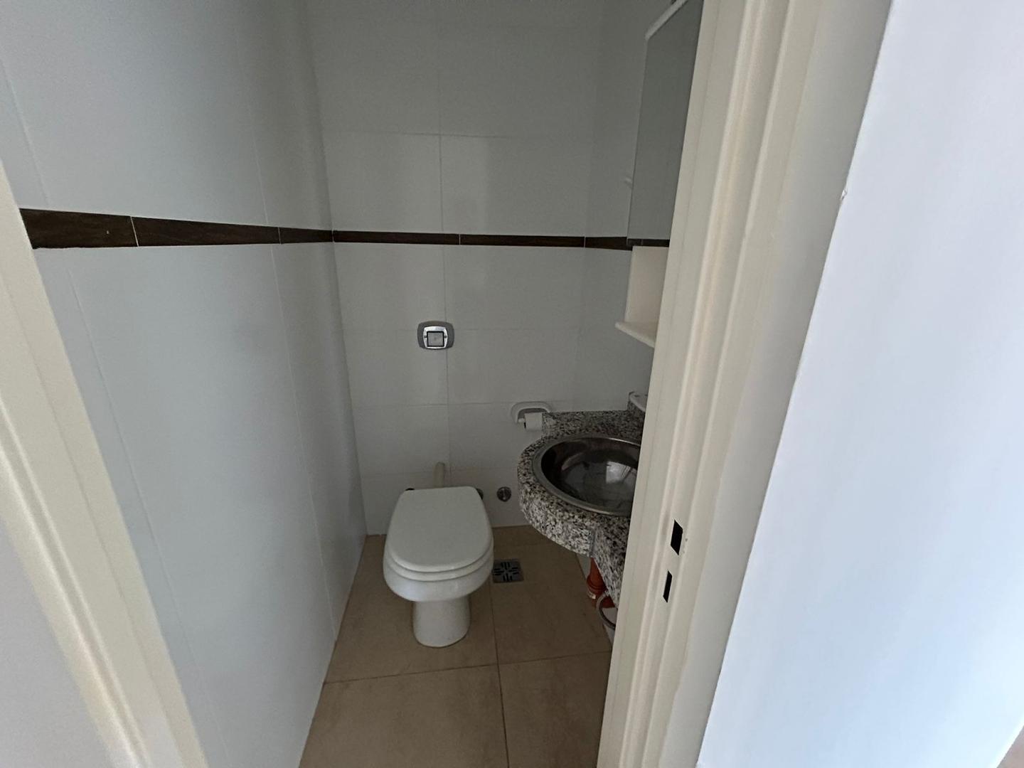 Departamento en Alquiler con 1 cocheras