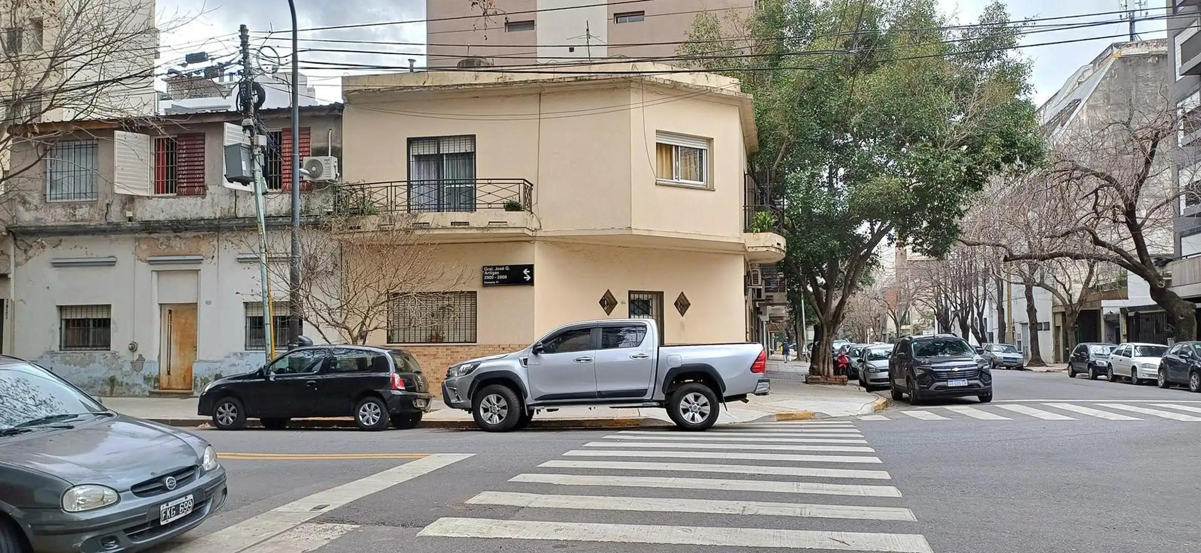 Depto Tipo Casa 5 ambientes con 1 baño