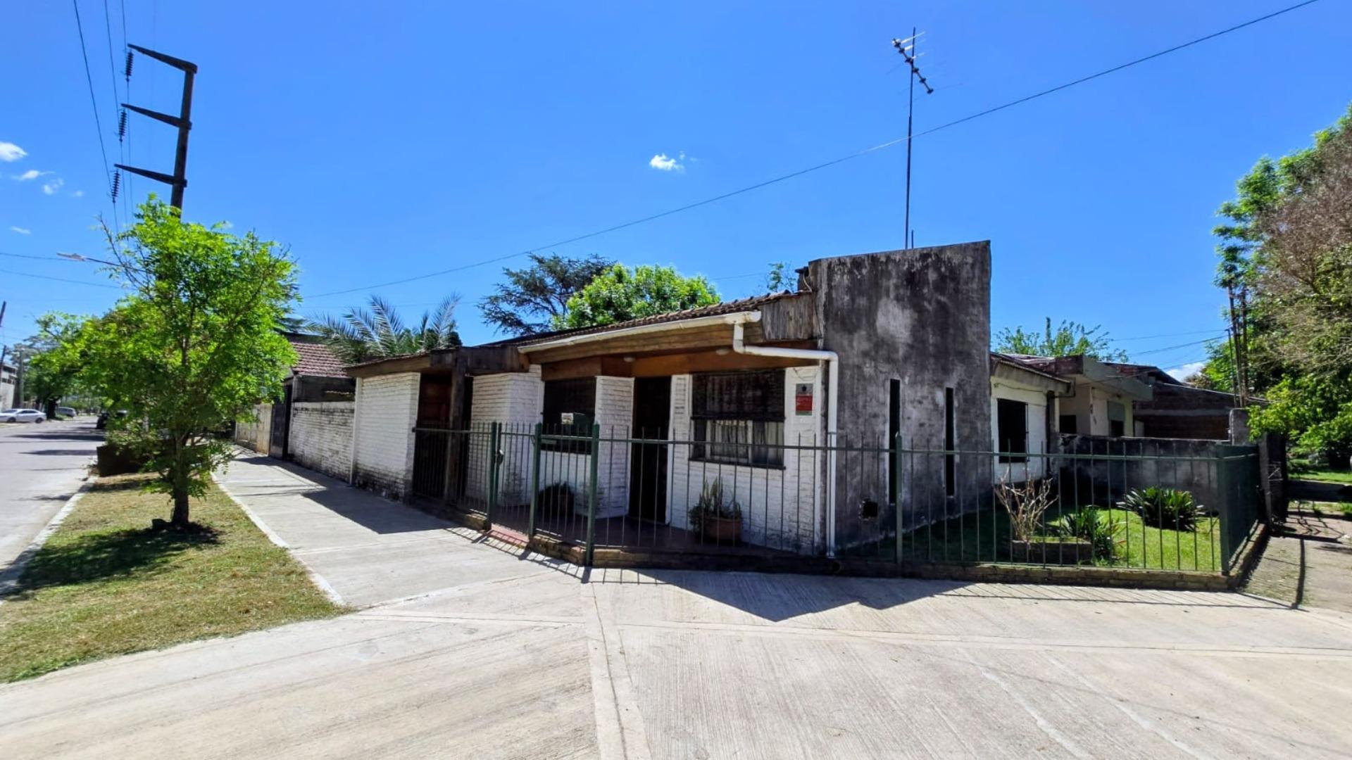 Chalet 3 ambientes venta Ituzaingó parque