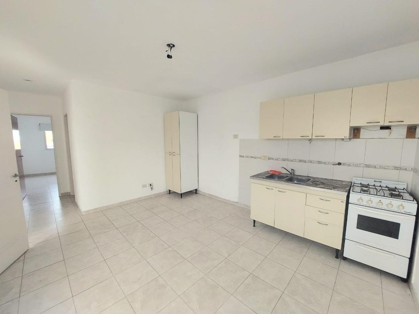 Departamento en Venta en Ezpeleta Este, USD 40.000