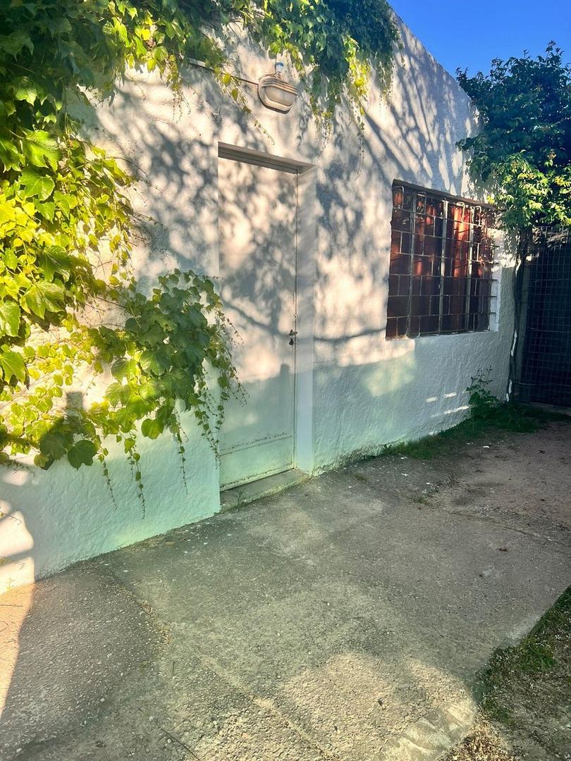 ALQUILER CASA 1 DORMITORIO COLINAS DE SOLYMAR