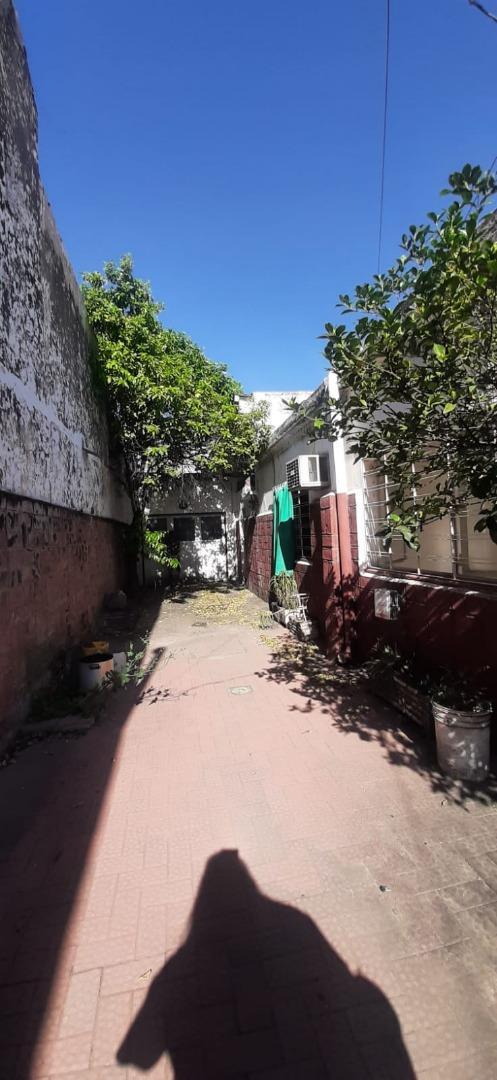 Casa 7 ambientes con 3 baños