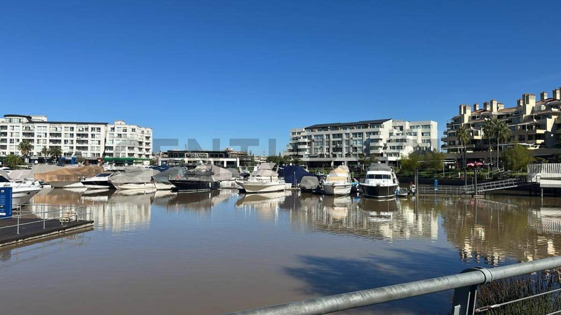 Av del Mirador 200, Piso 3