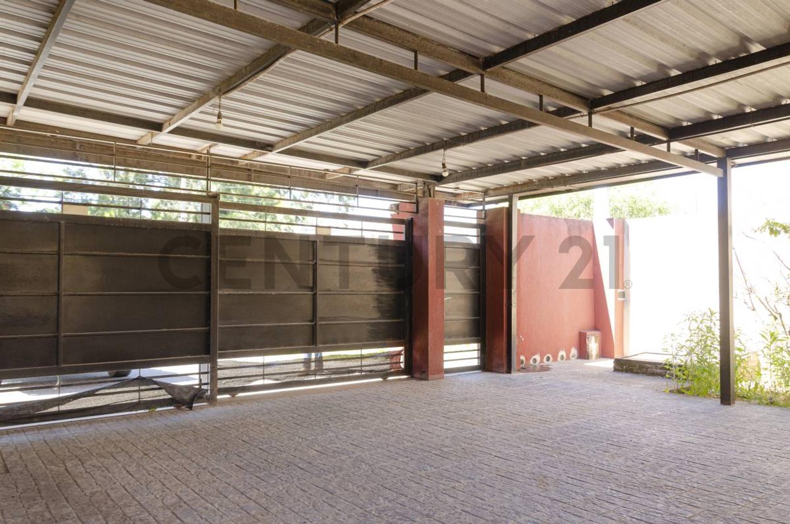 505 e/ 7 y 8 1200, Piso 0