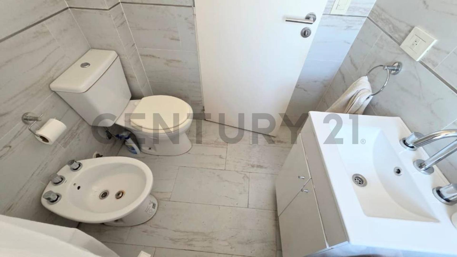 Departamento en Venta en Santos Lugares, USD 86.000