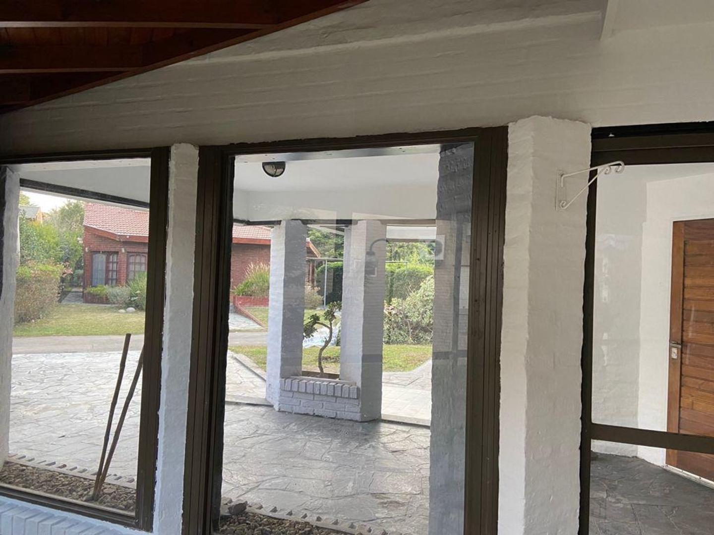 Casa en Alquiler al Sureste