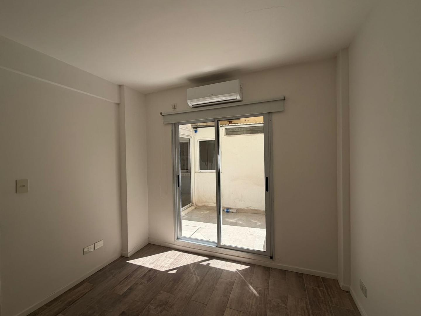 Departamento en Alquiler en Belgrano R, $ 800.000