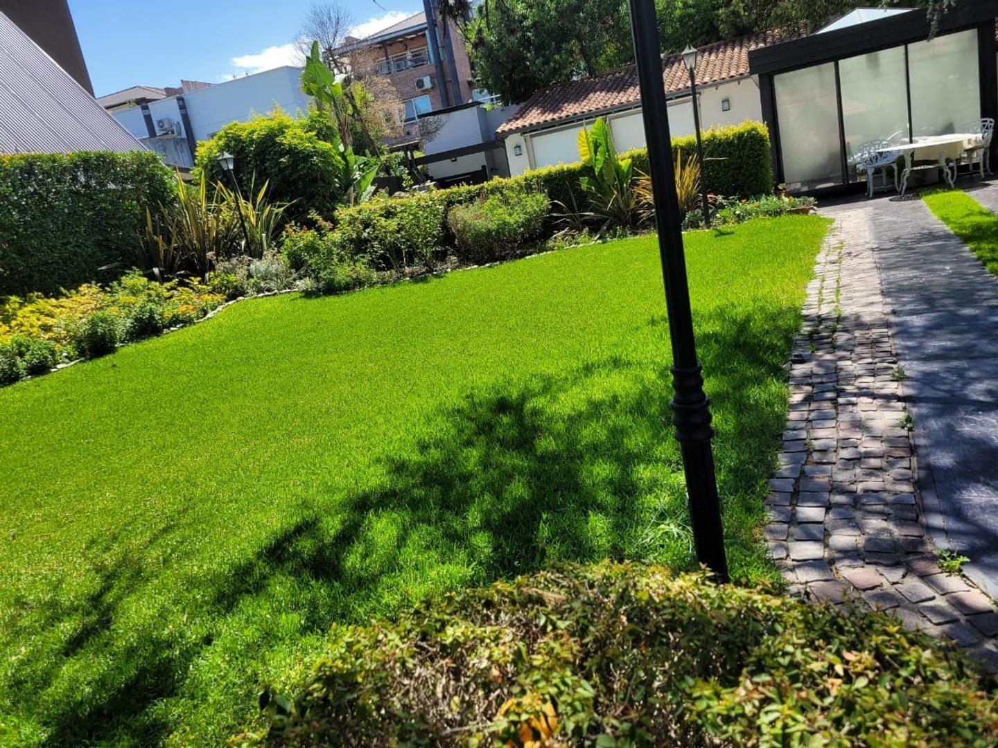 UNICO lote disponible en Country Champagnat