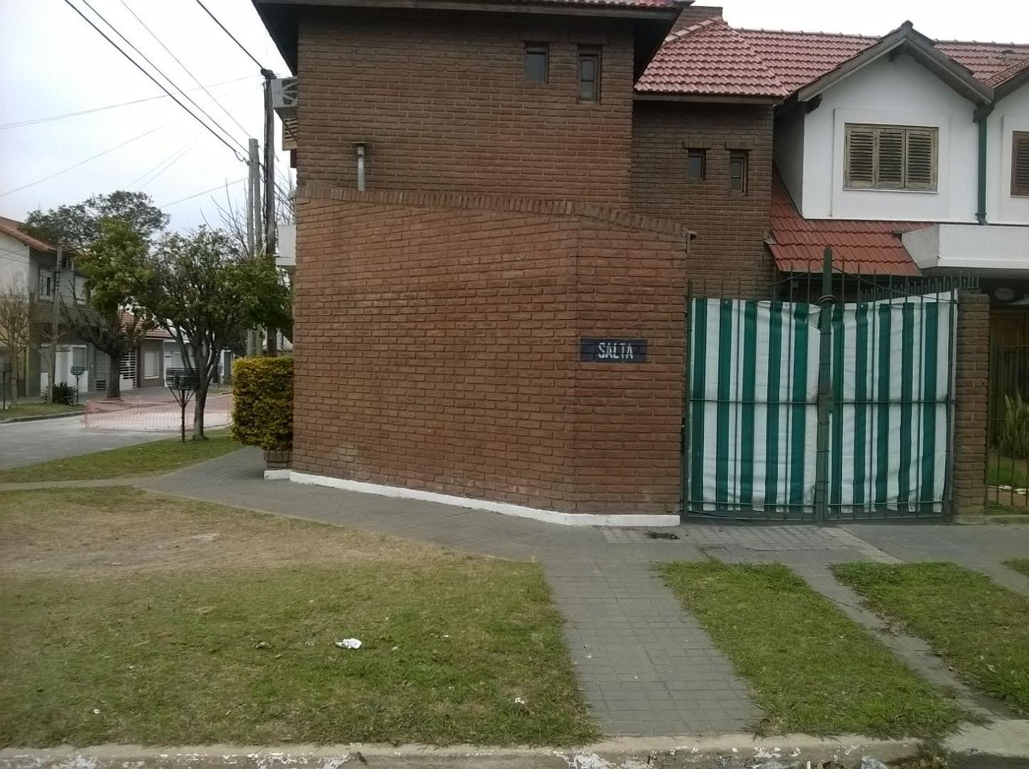 Pringles Esq Salta 4700