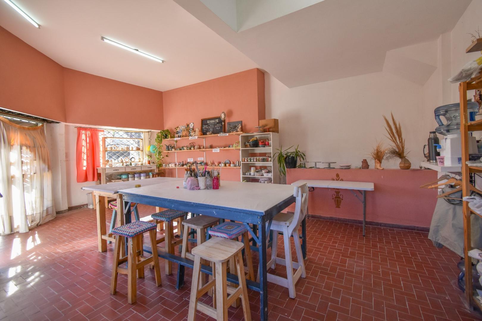 Joaquin V. Gonzalez 105