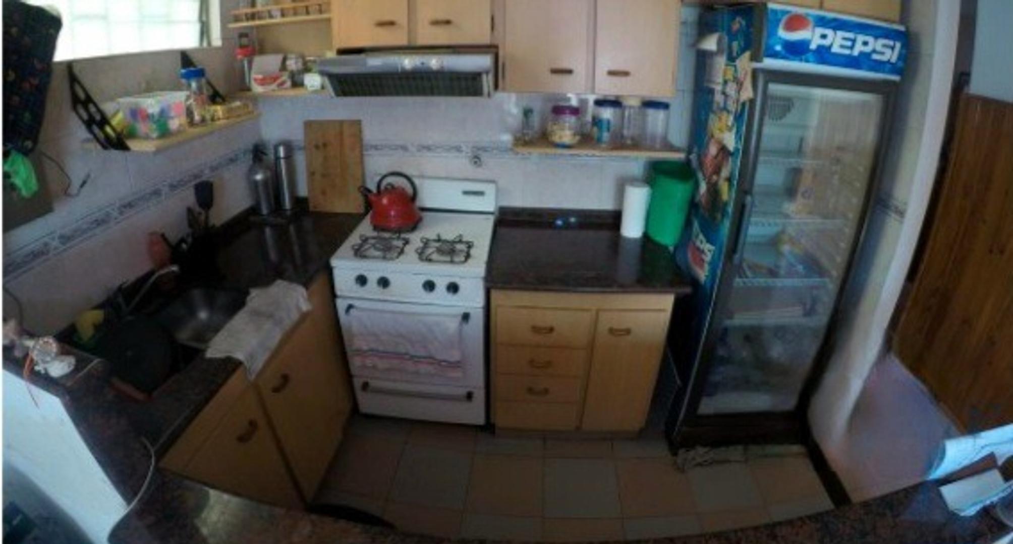 Depto Tipo Casa 3 ambientes con 1 baño