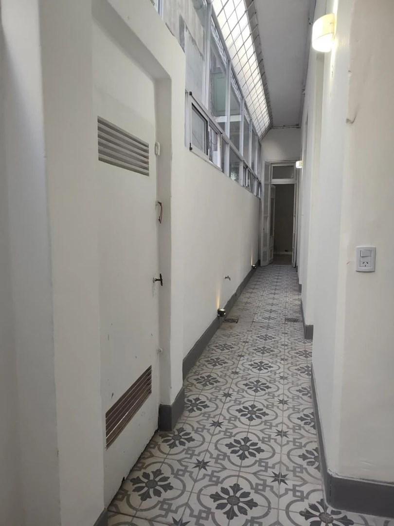 Depto Tipo Casa 5 ambientes con 2 baños