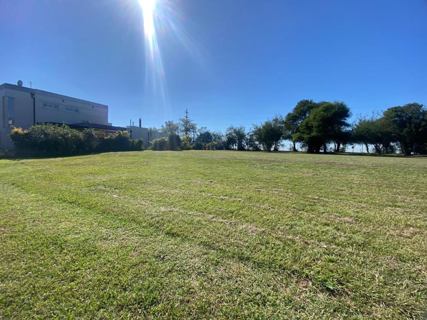 Terreno en Venta de 942,0 m2