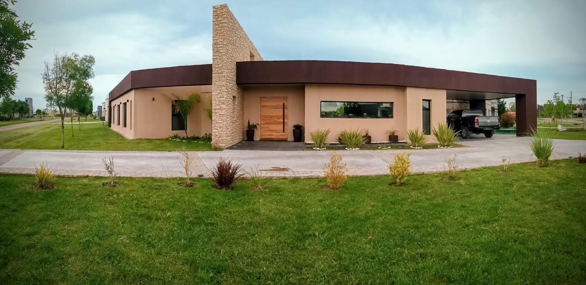 Casa 4 1/2 en Fincas de San Vicente