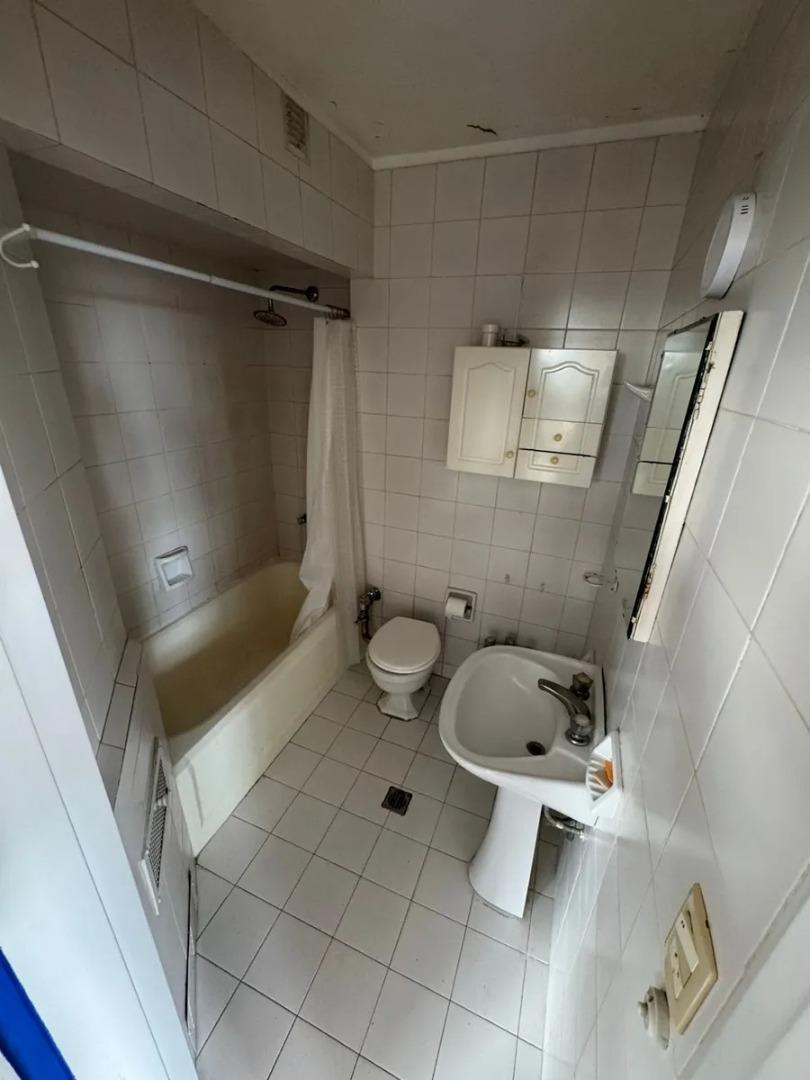 Departamento 2 ambientes con 2 baños